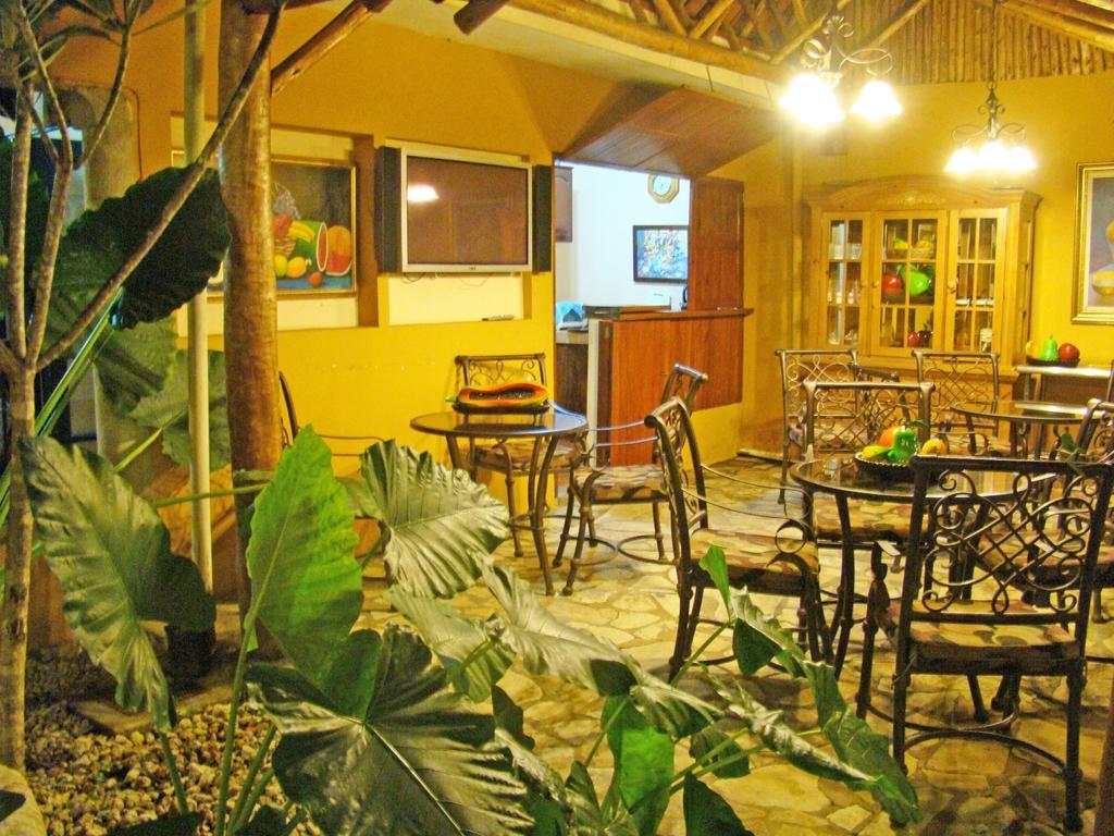Hotel Colonnade Nicaragua Манагуа Экстерьер фото