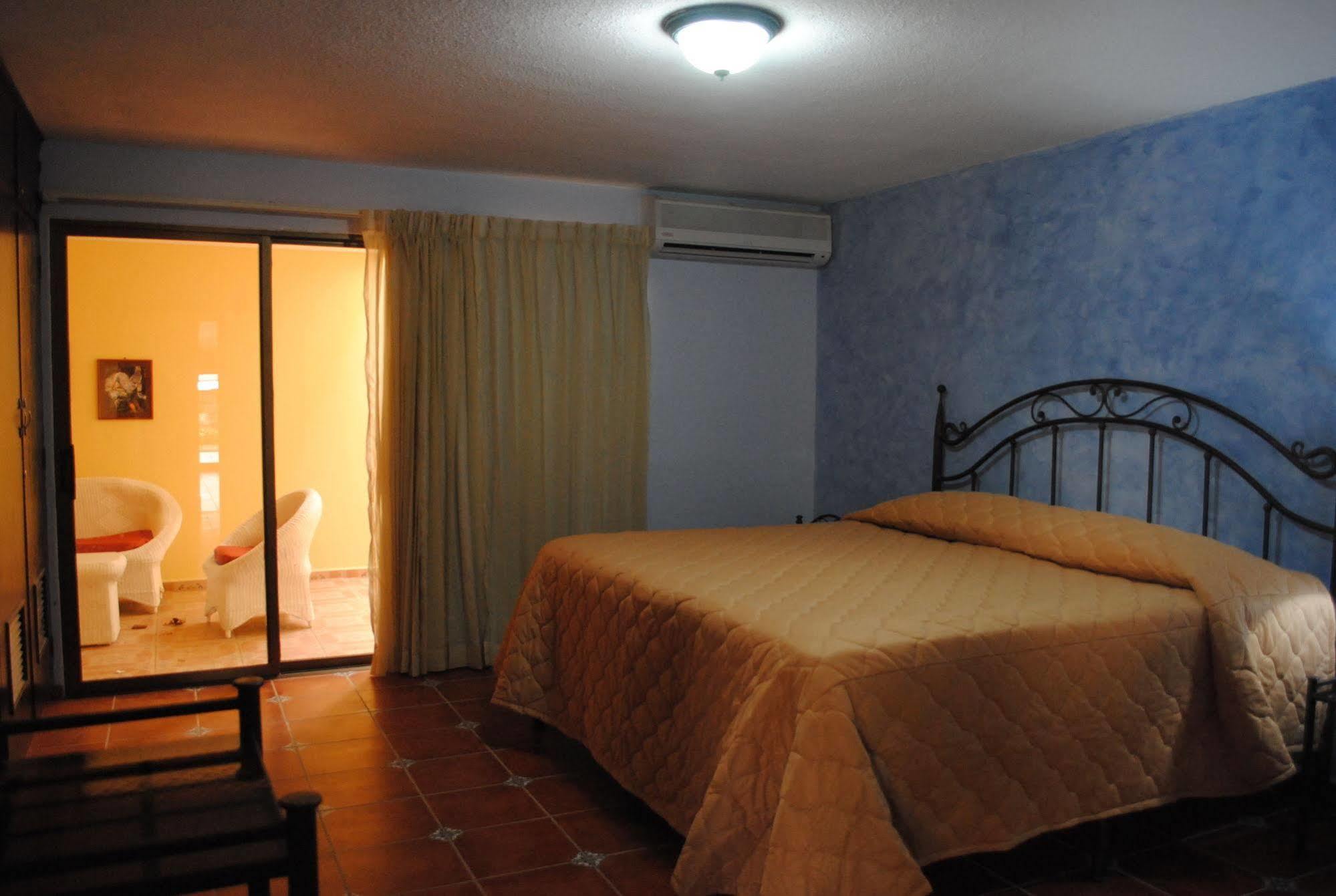 Hotel Colonnade Nicaragua Манагуа Экстерьер фото