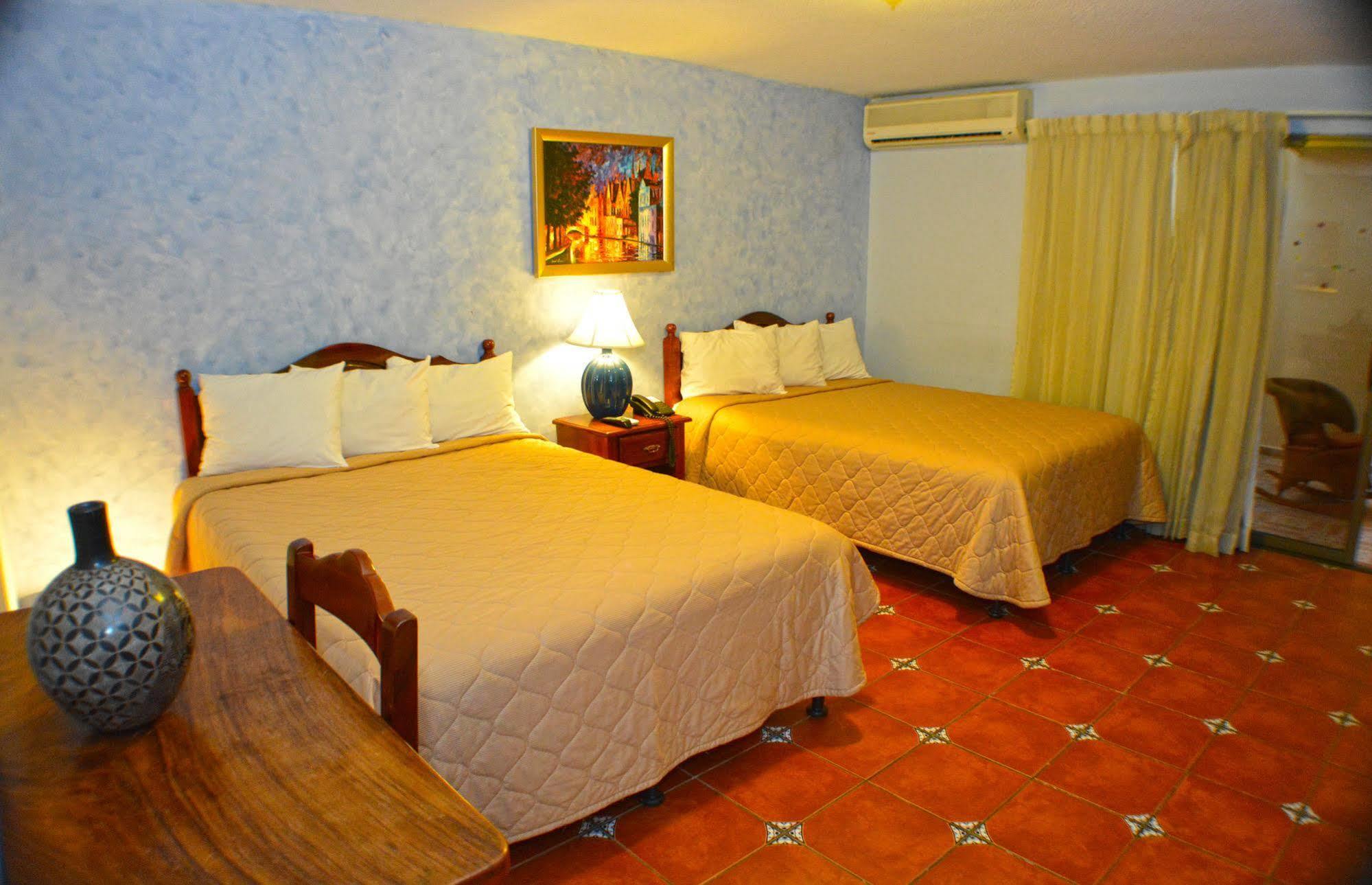 Hotel Colonnade Nicaragua Манагуа Экстерьер фото