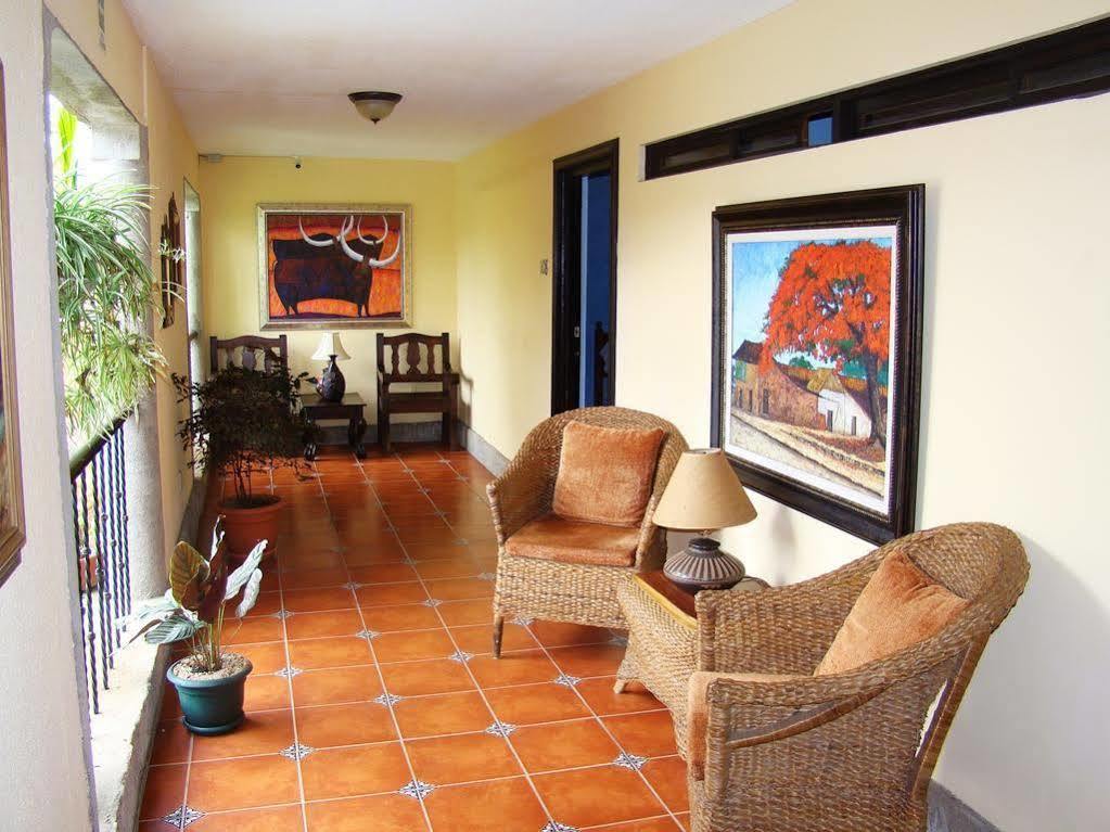 Hotel Colonnade Nicaragua Манагуа Экстерьер фото